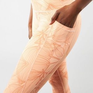 Buff Bunny Limitless legging size XL- HIGH RISE